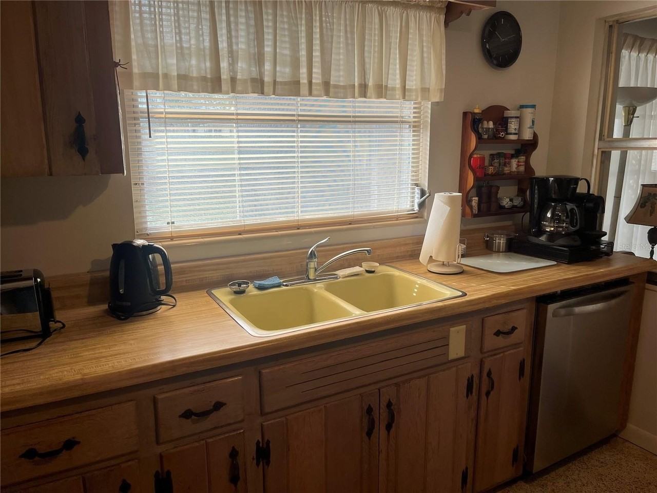 505 Granada Ave - Photo 7 of 30