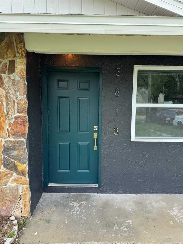 3818 Valley Tree Dr - Photo 2 of 17