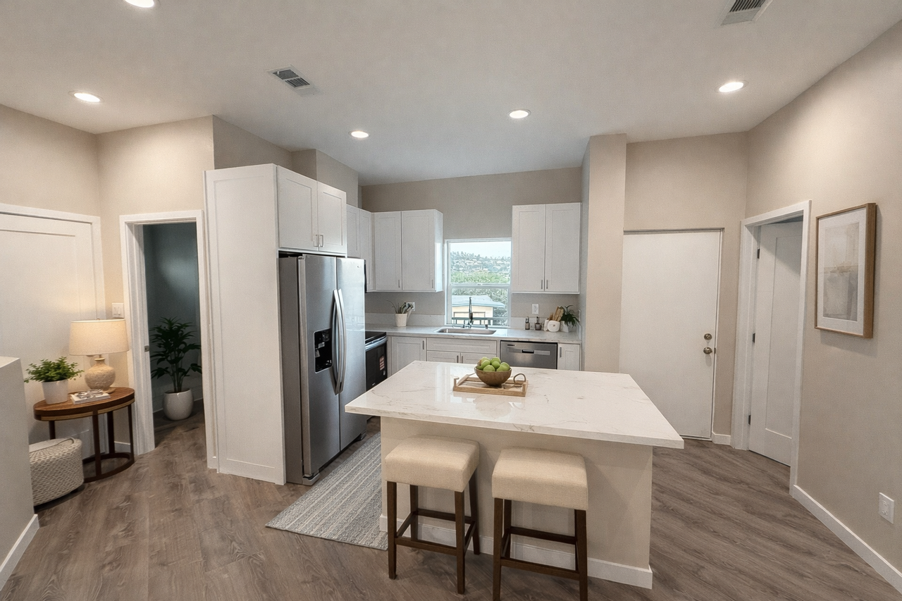 5178 Ewing St - Photo 5 of 19