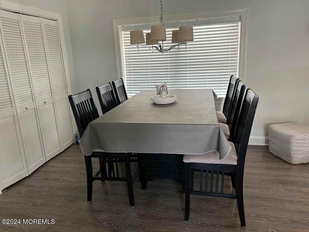 111 Jersey City Ave - Photo 5 of 15