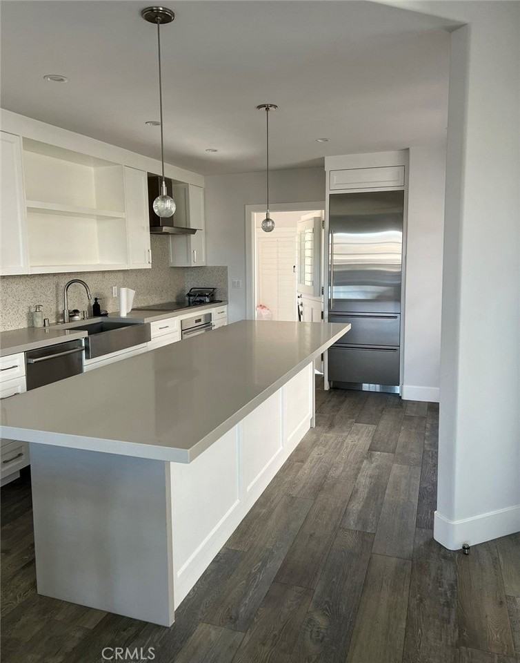 2929 Sandy Pointe #19 - Photo 4 of 17