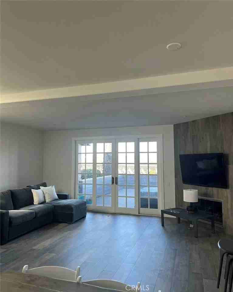 2929 Sandy Pointe #19 - Photo 5 of 17