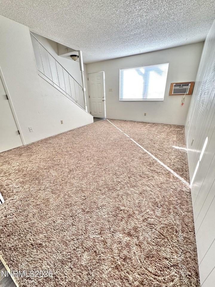 825 Belli Dr - Photo 3 of 8