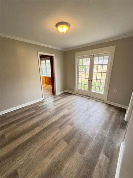 1111 Maribob Cir - Photo 4 of 14