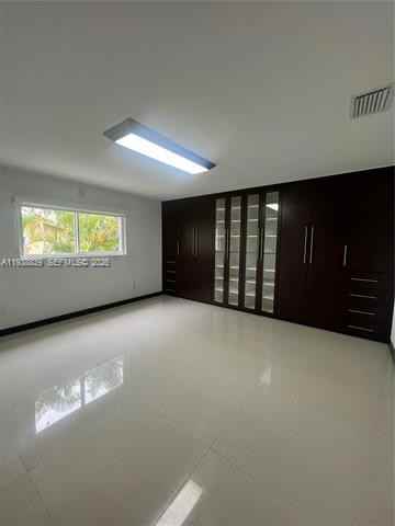 9210 Sw 73rd Rd #9210 - Photo 4 of 18