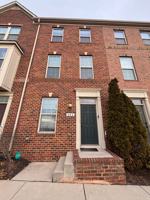 featured image of 966 S Macon St