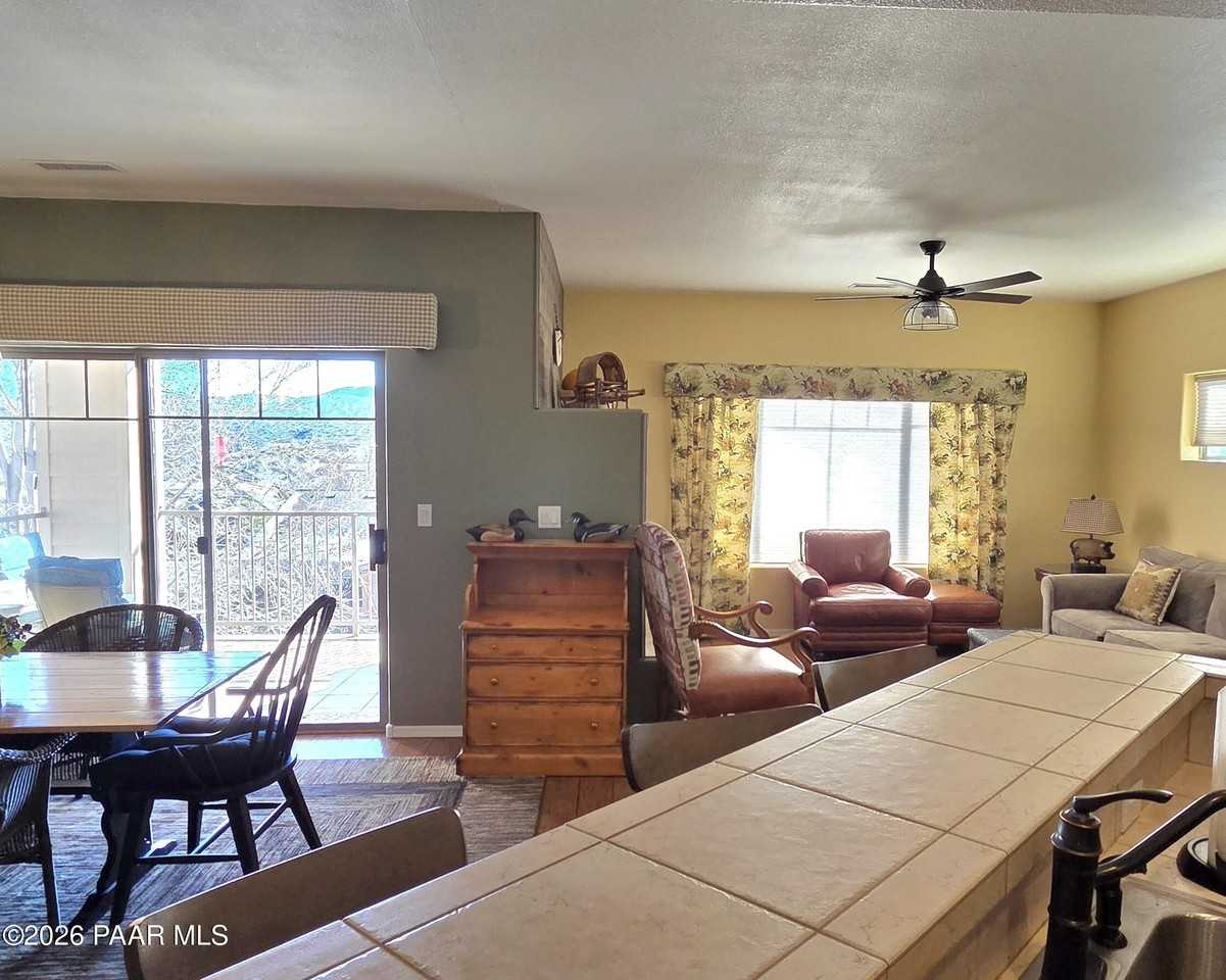 1975 S Blooming Hills Dr Unit 216 #216 - Photo 6 of 24