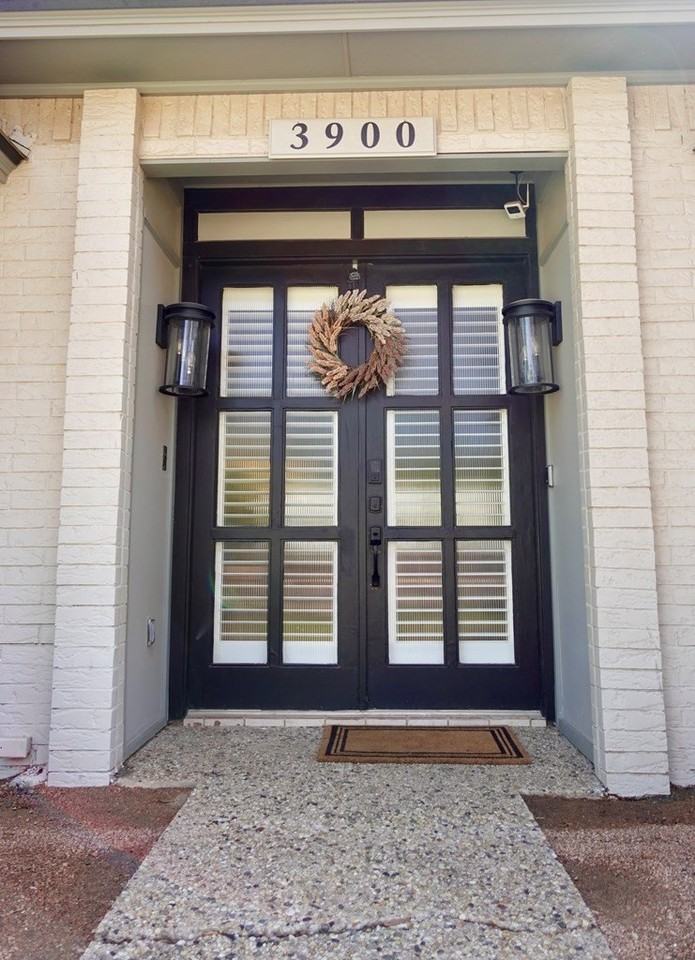 3900 Godfrey St - Photo 2 of 23