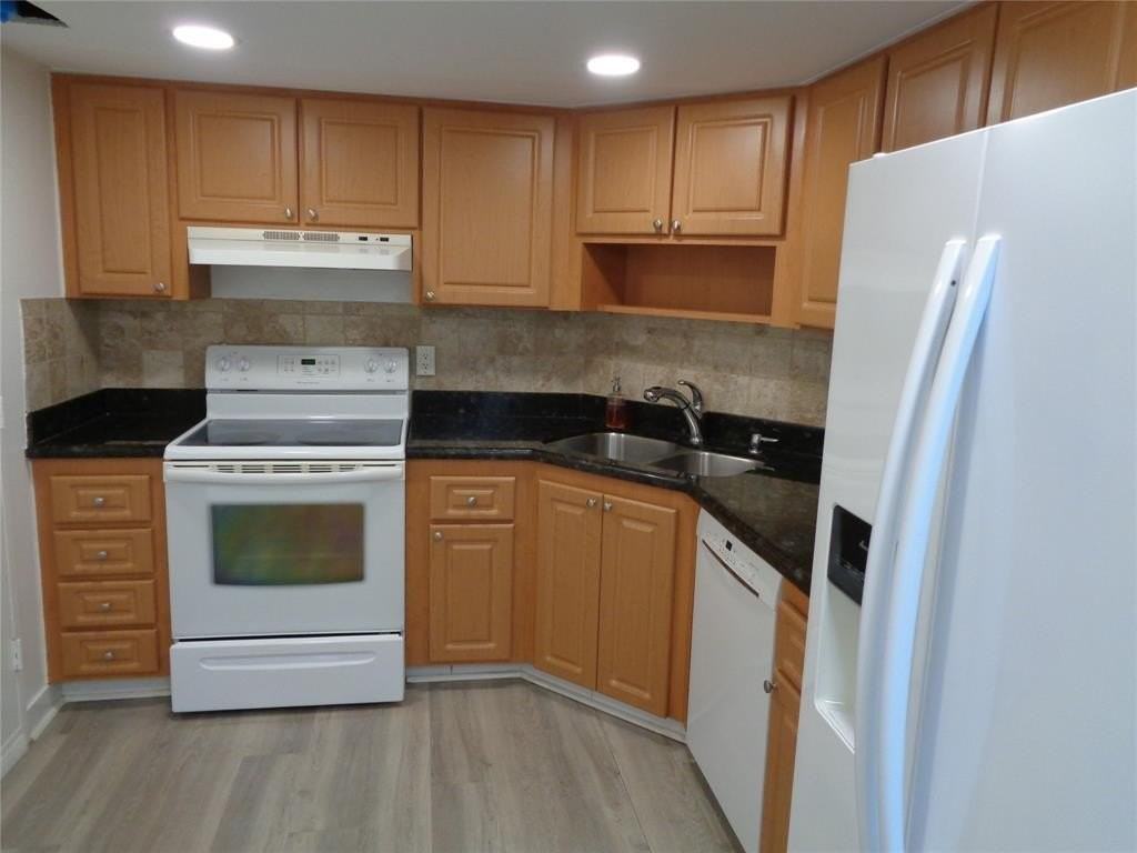 111 N Pompano Beach Blvd #406 - Photo 3 of 25