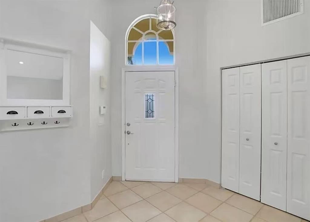 7667 Stirling Bridge Blvd N - Photo 3 of 18