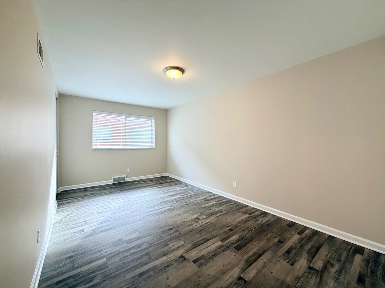 4133 Germania Avenue #1D - Photo 6 of 8