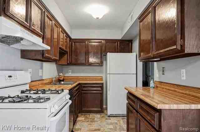 54781 Shelby Rd #80 - Photo 5 of 15