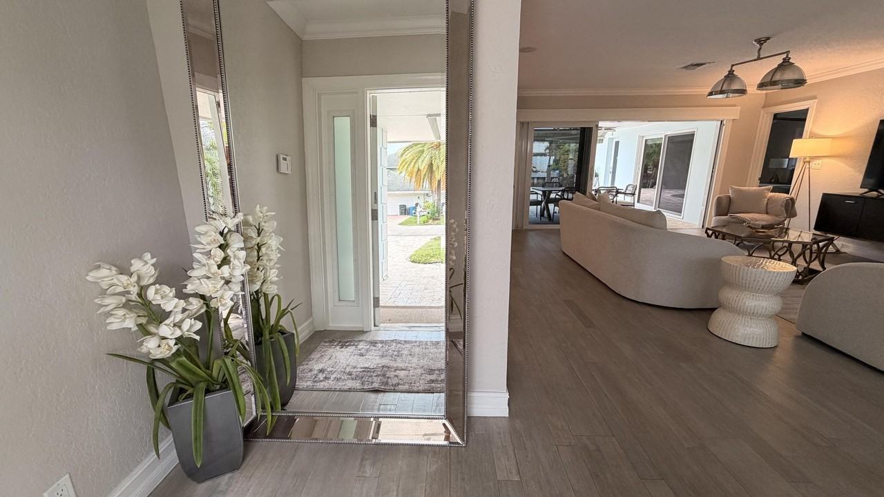 5567 Rico Dr - Photo 2 of 28