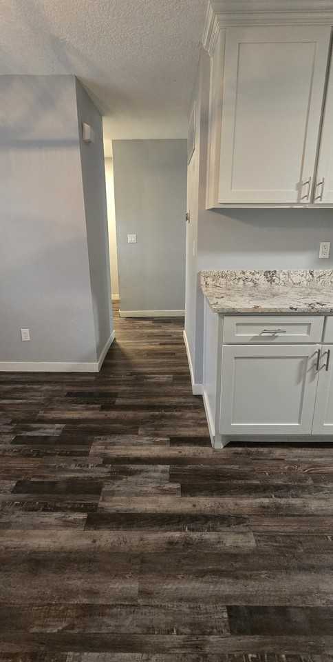 7835 Southeast 92nd Avenue #9 - Photo 6 of 27