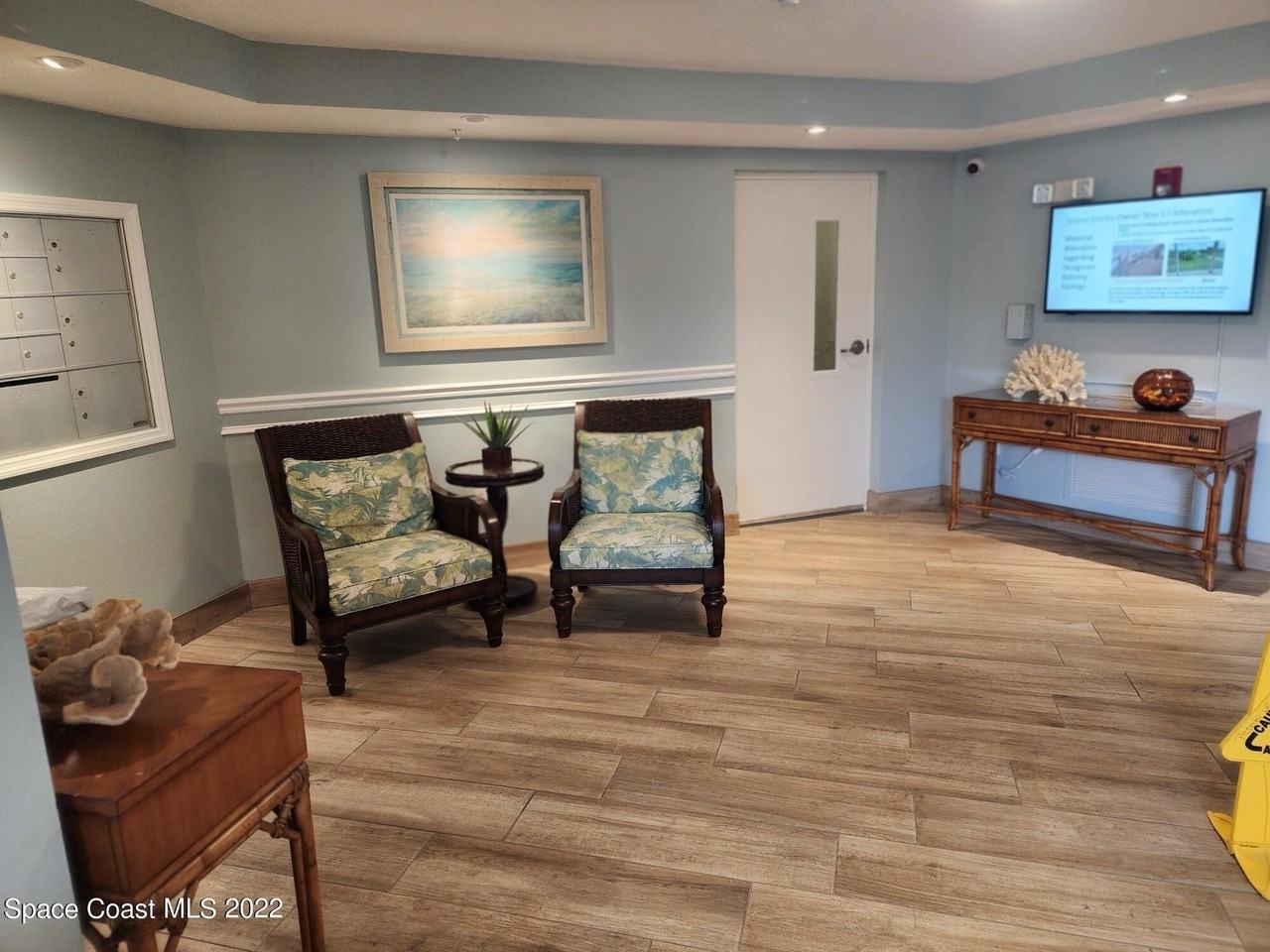 703 Solana Shores Dr Apt B506 #B506 - Photo 3 of 28