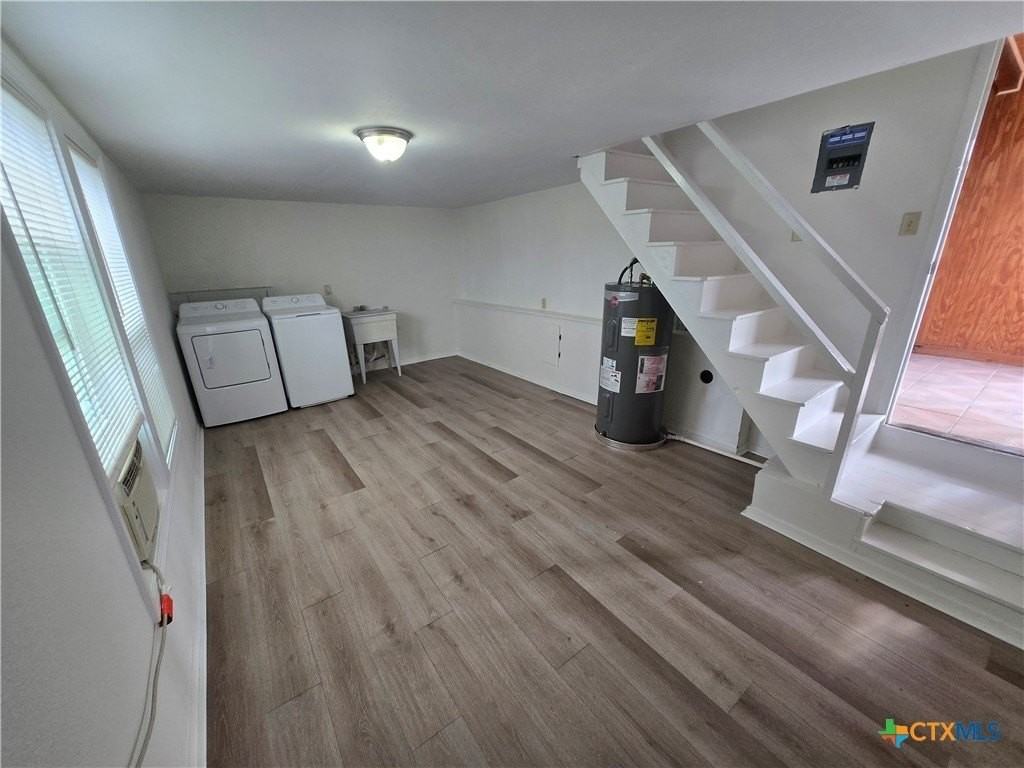 702 E Anaqua Ave - Photo 5 of 24