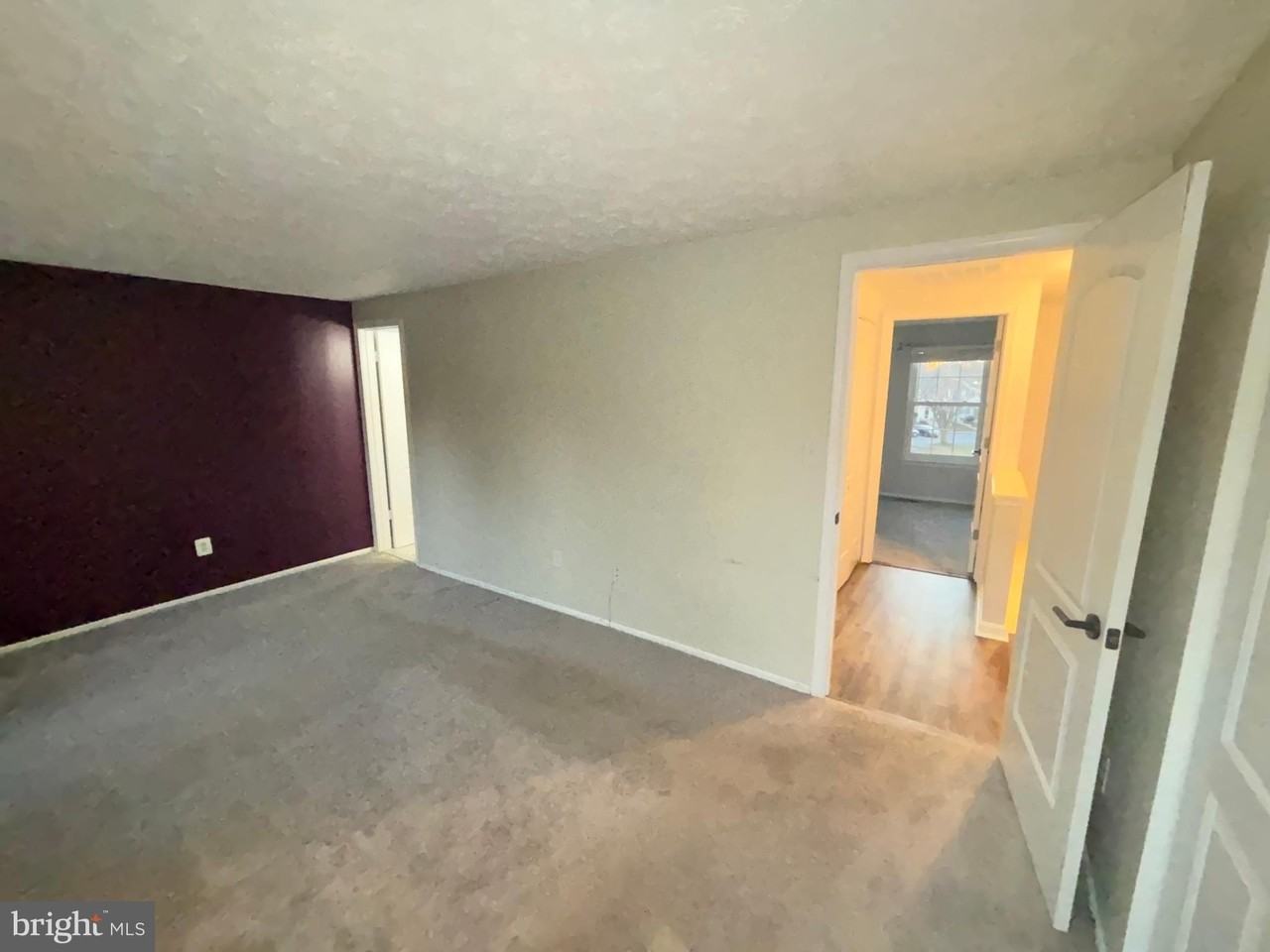 16342 Pennsbury Way - Photo 4 of 4