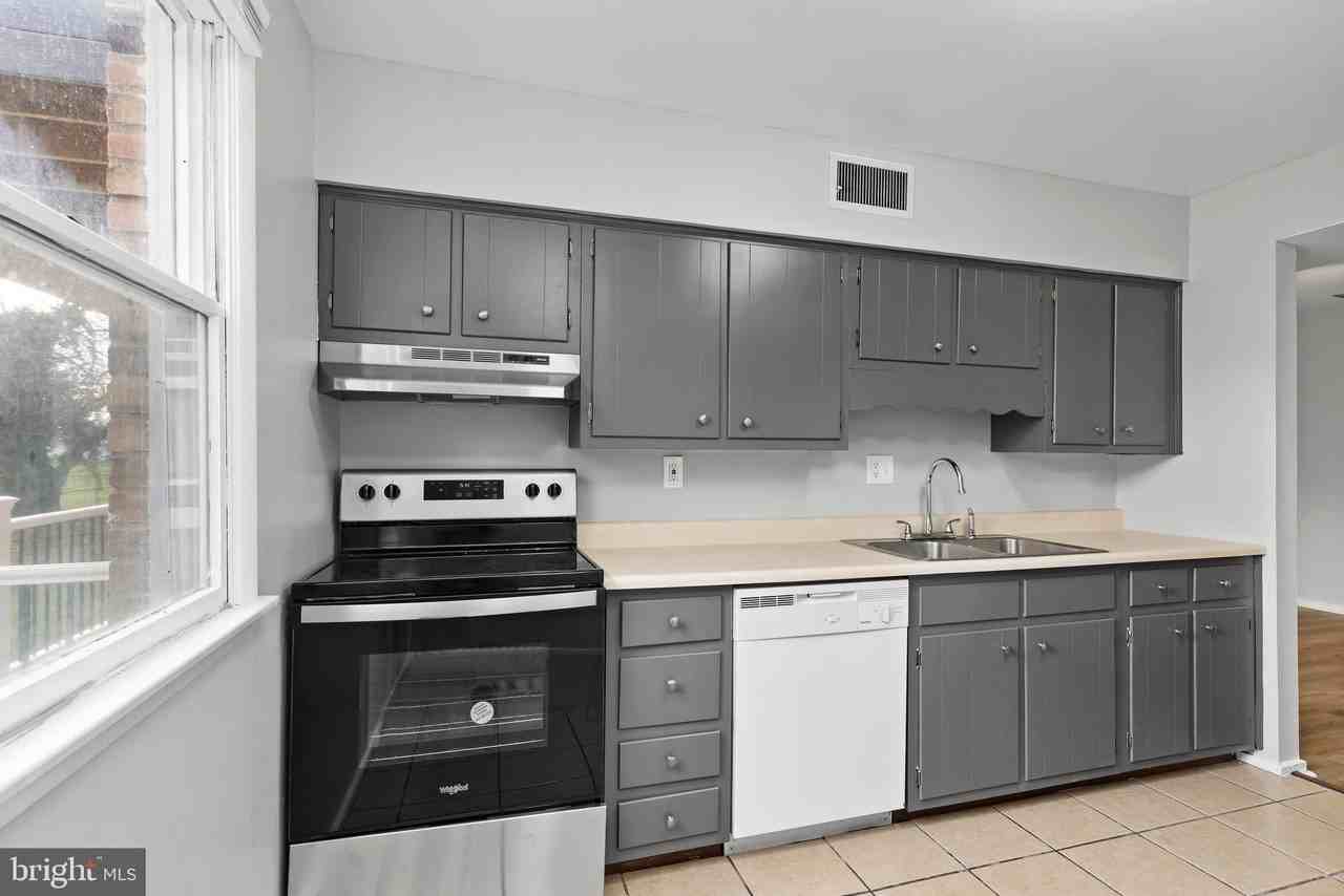 Carlisle Pike #B3 - Photo 3 of 17