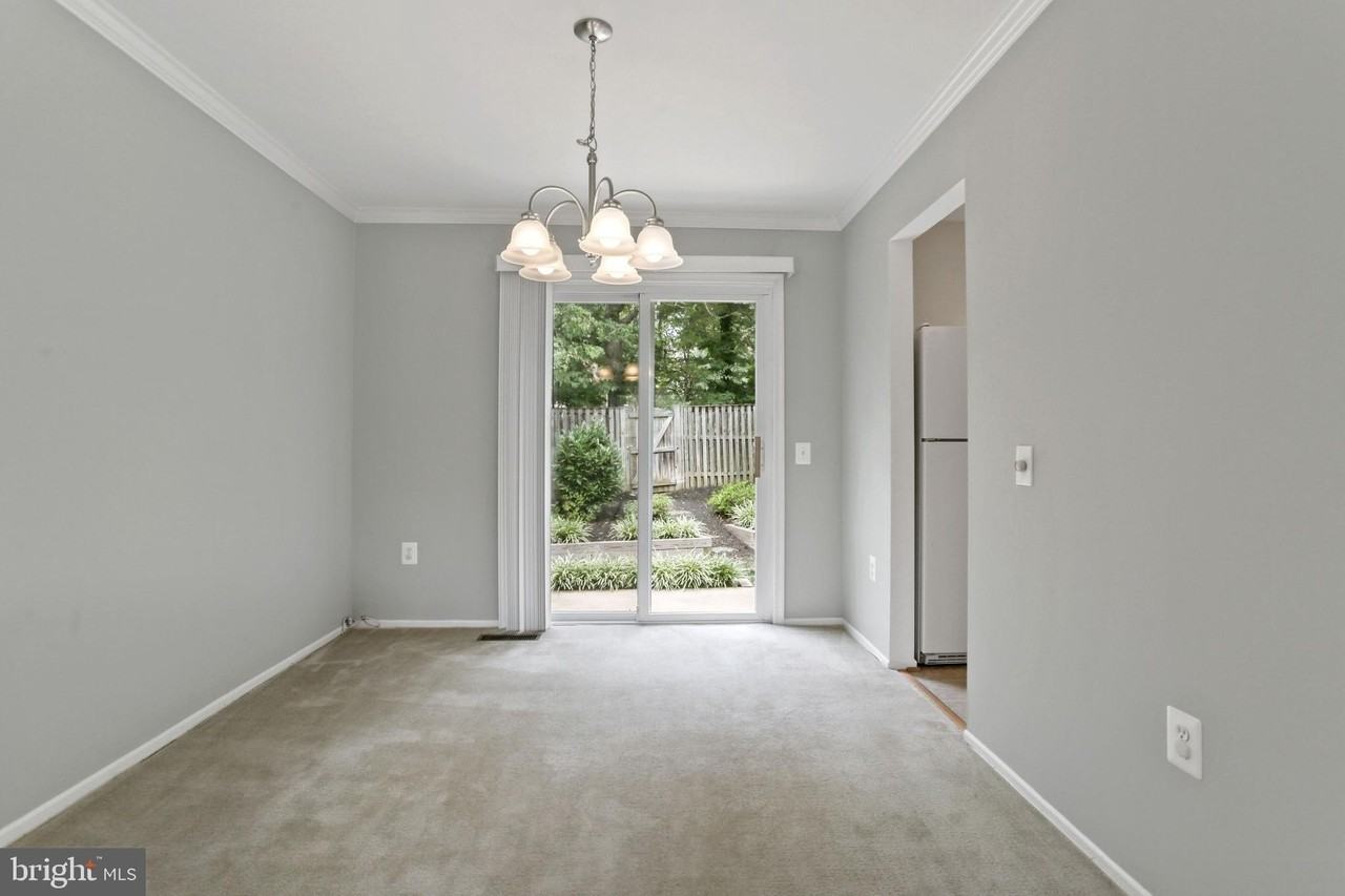 9938 Wood Wren Ct - Photo 4 of 34