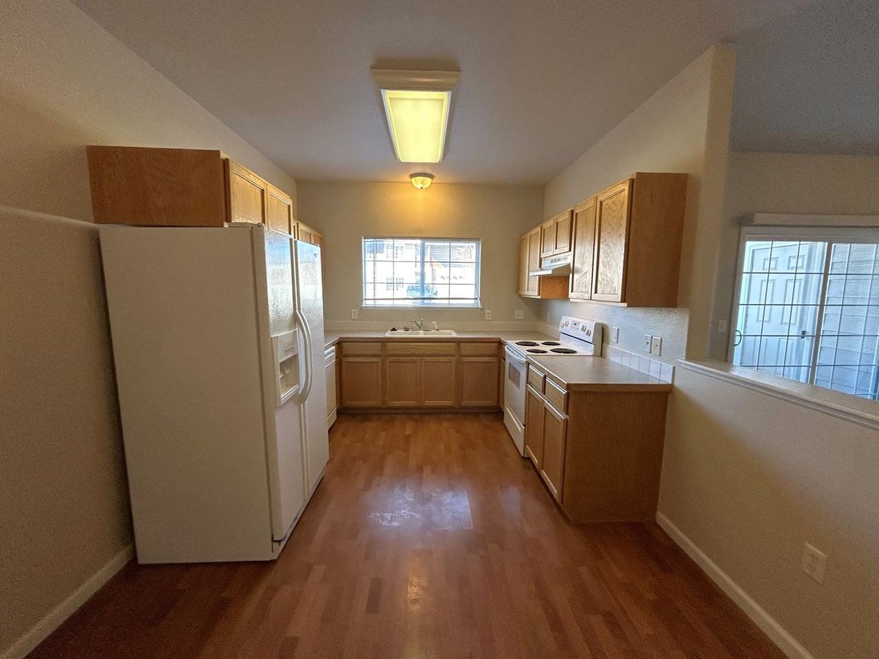 100 Beacon Way Unit 7a - Photo 4 of 12