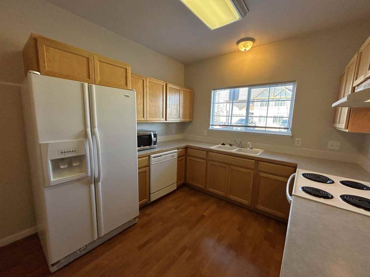 100 Beacon Way Unit 7a - Photo 5 of 12