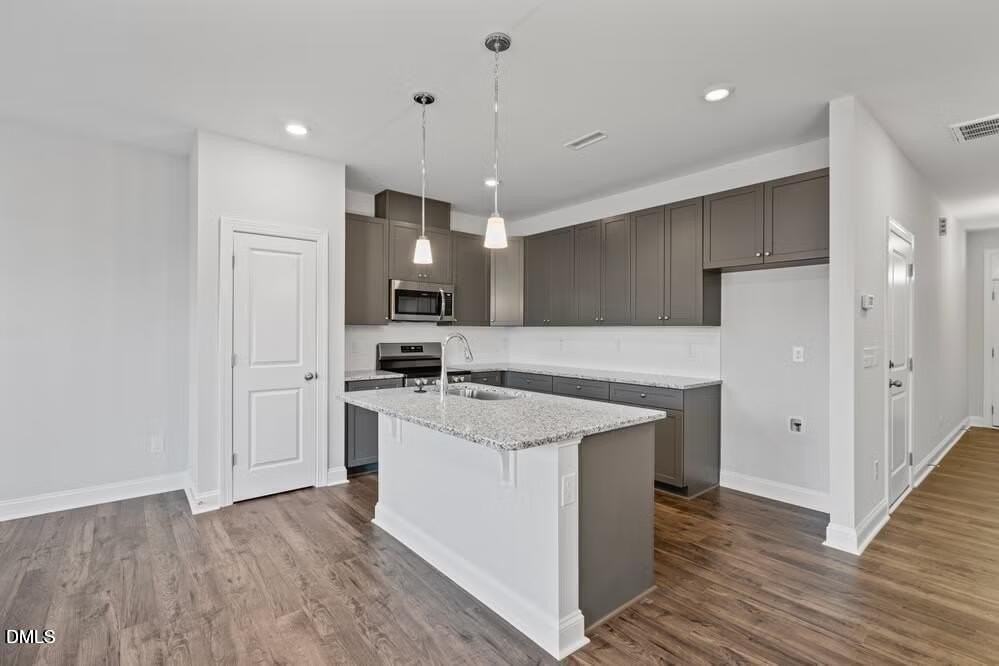 520 Eversden Dr - Photo 6 of 21