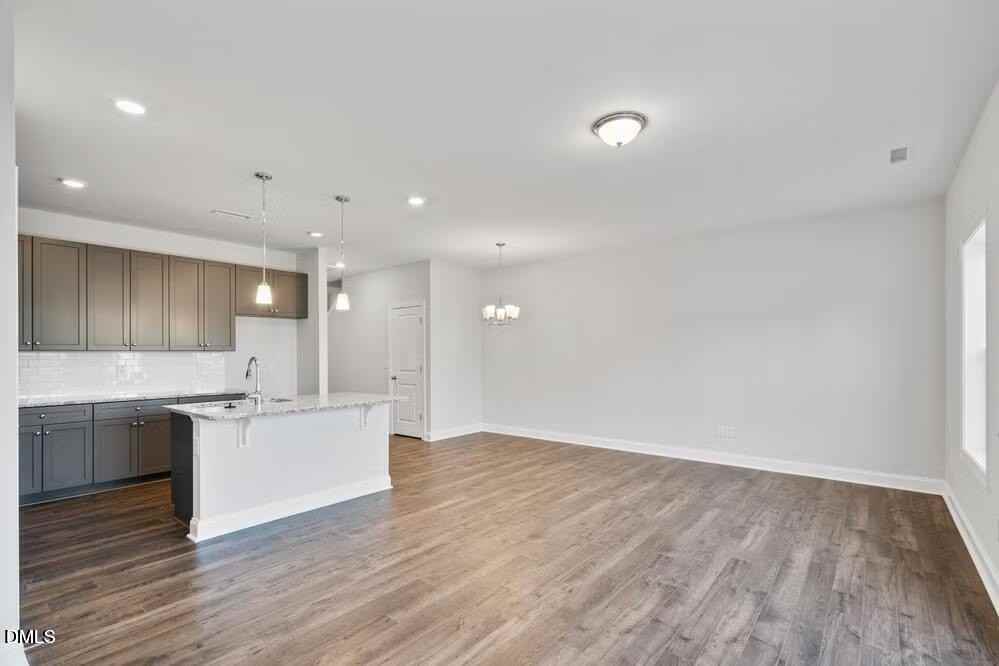 520 Eversden Dr - Photo 7 of 21