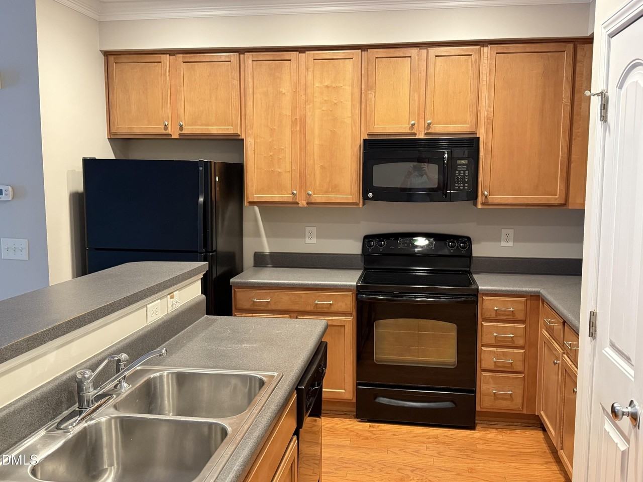 4716 Altha St - Photo 2 of 15