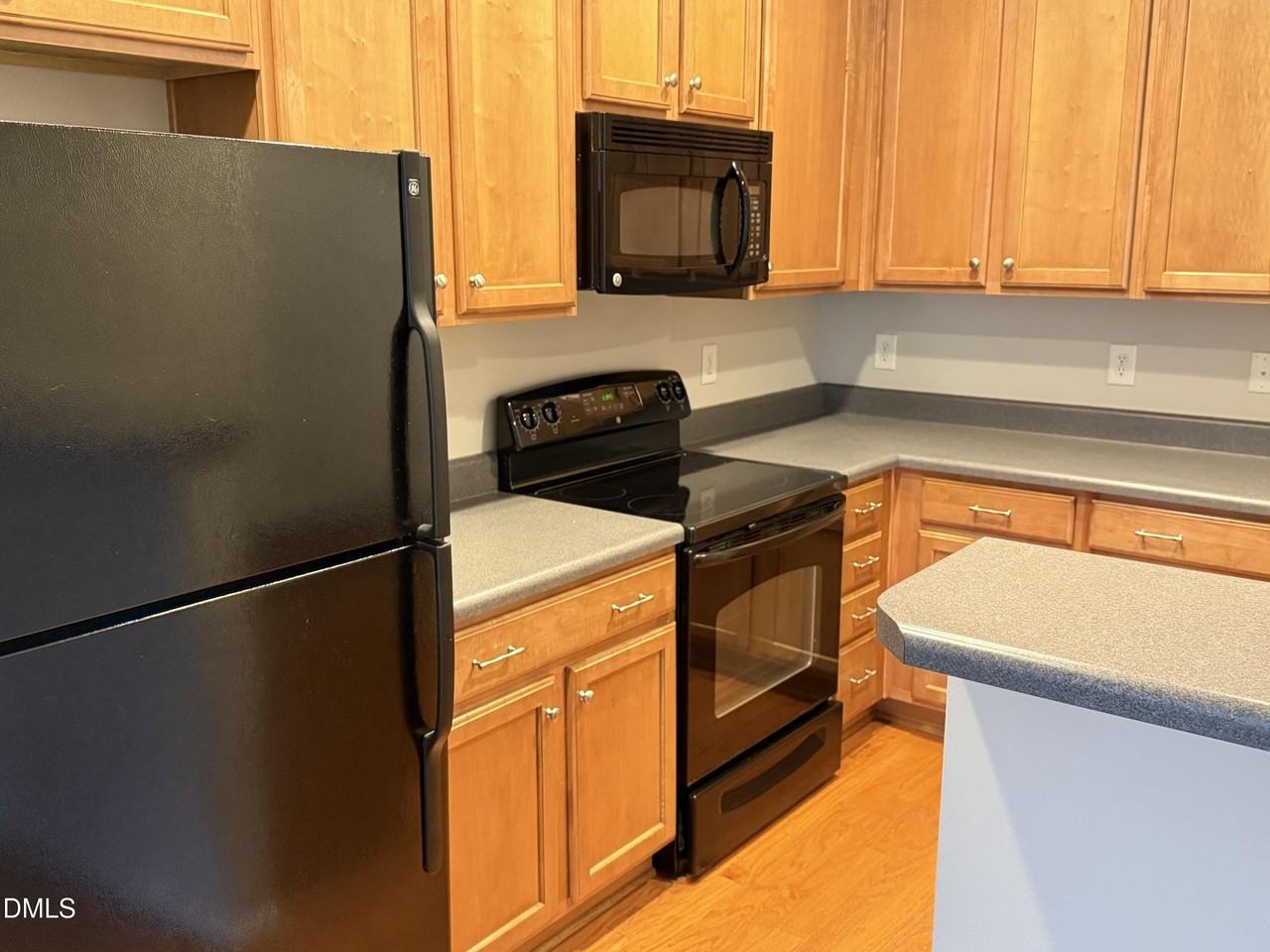 4716 Altha St - Photo 3 of 15