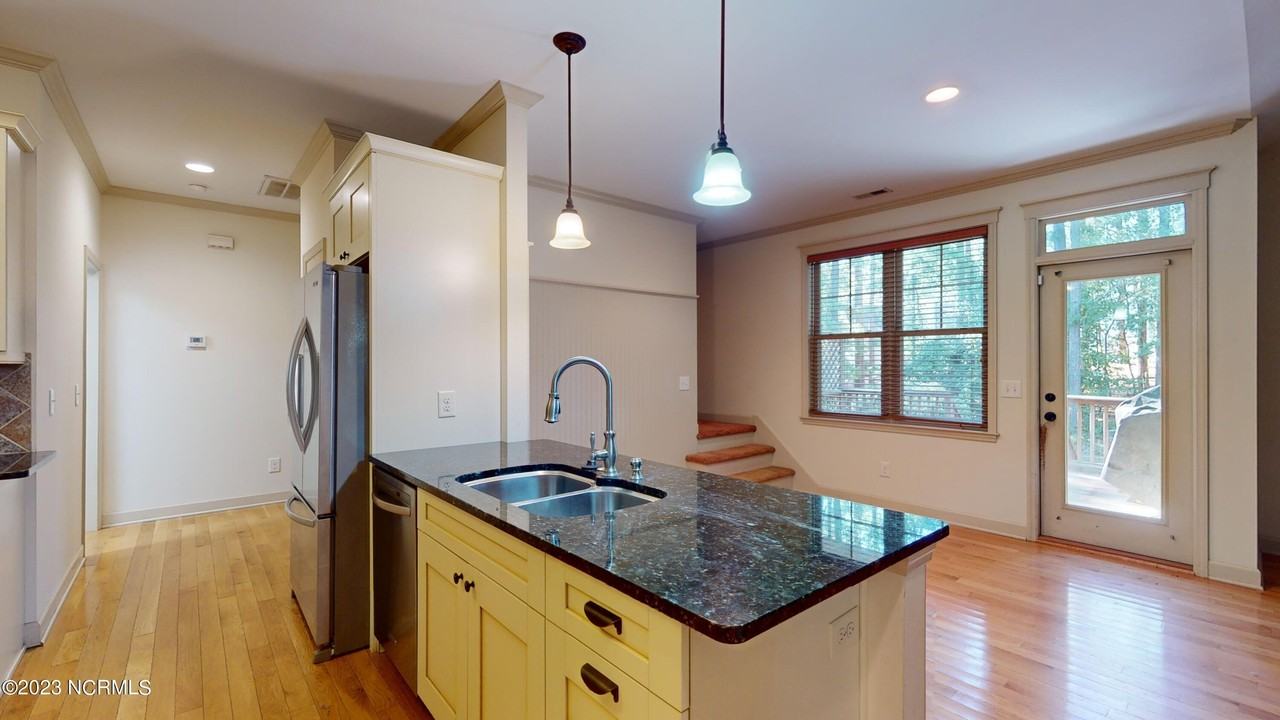 45 Old Hunt Rd - Photo 7 of 50