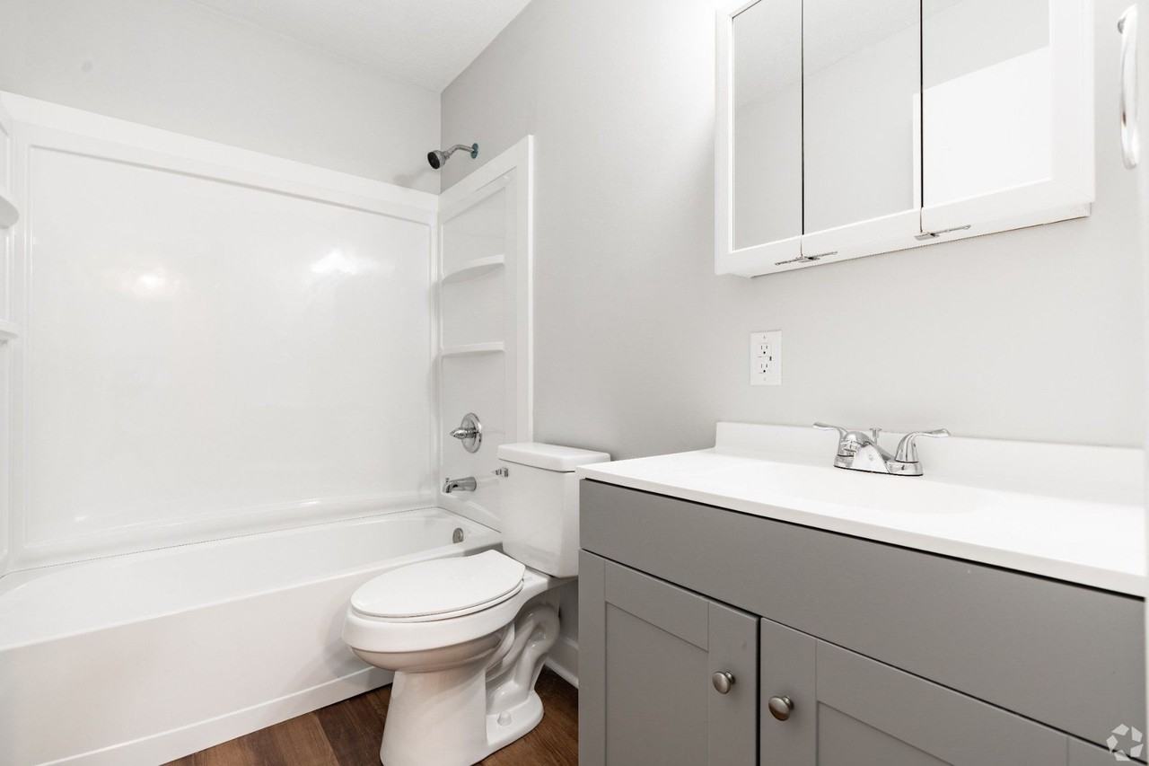 1606 Lucia Avenue - Photo 3 of 15