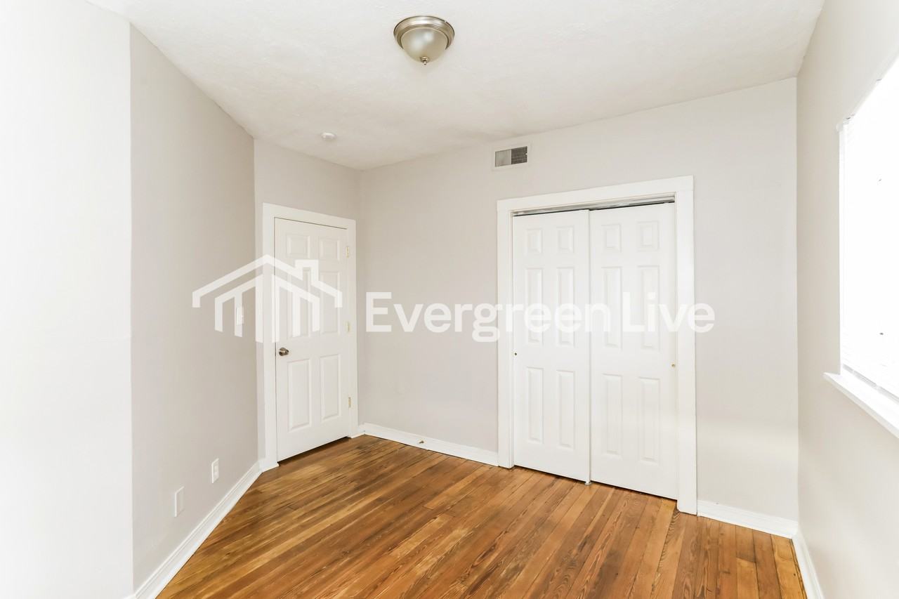 1800 Bising Ave - Photo 3 of 15