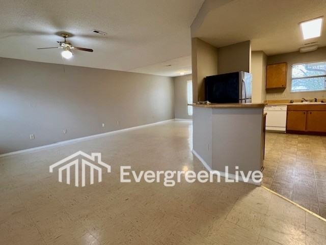 101 Morning Bloom Ct - Photo 5 of 16