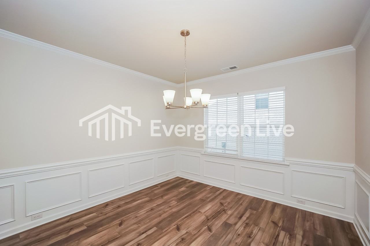 6508 Fairfax Ct - Photo 7 of 15