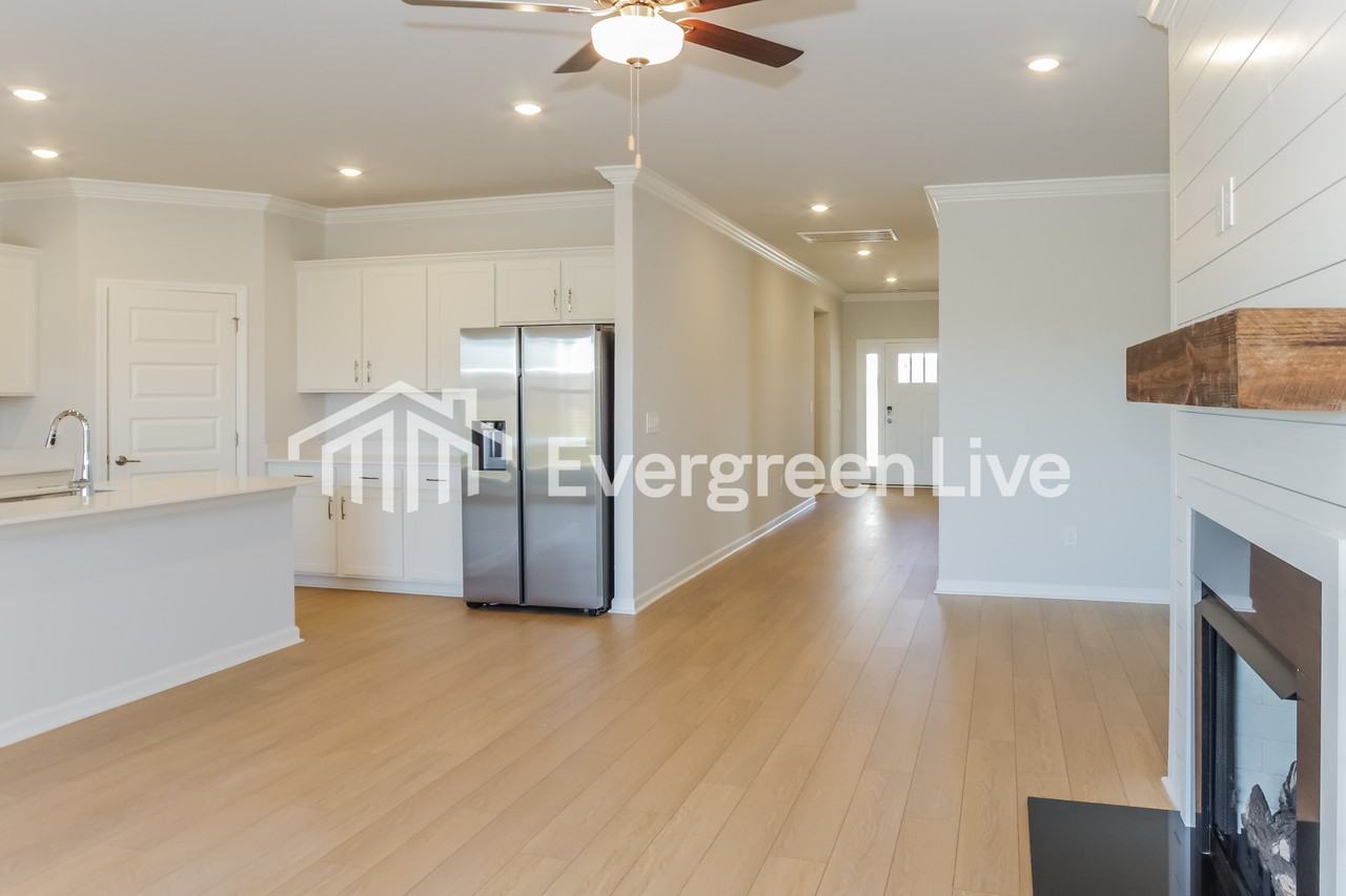 124 Stockholm Ln - Photo 5 of 14