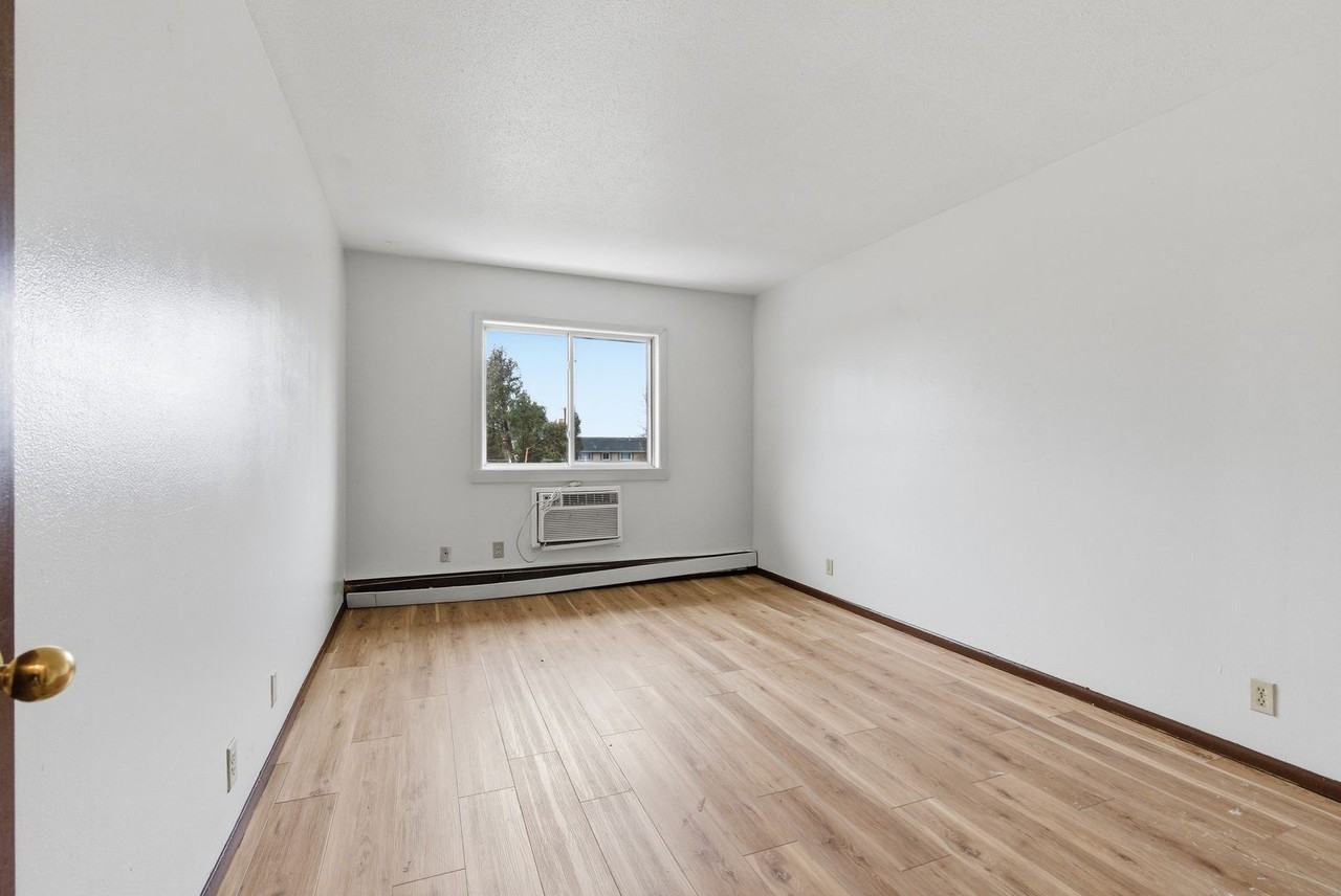 Meadow Ridge - Photo 5 of 17