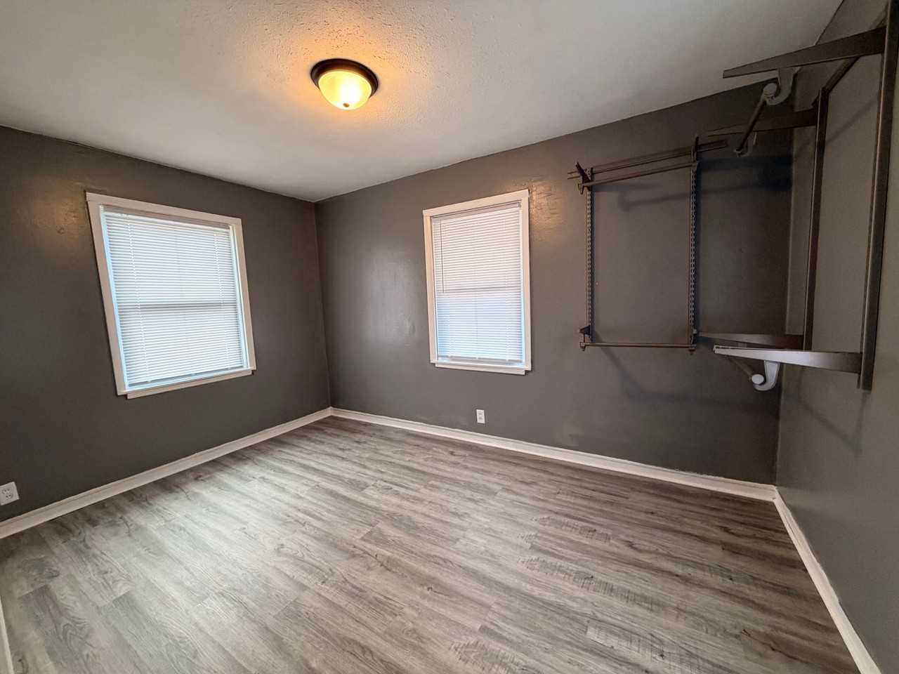 N 14th St Triplex - Photo 2 of 16