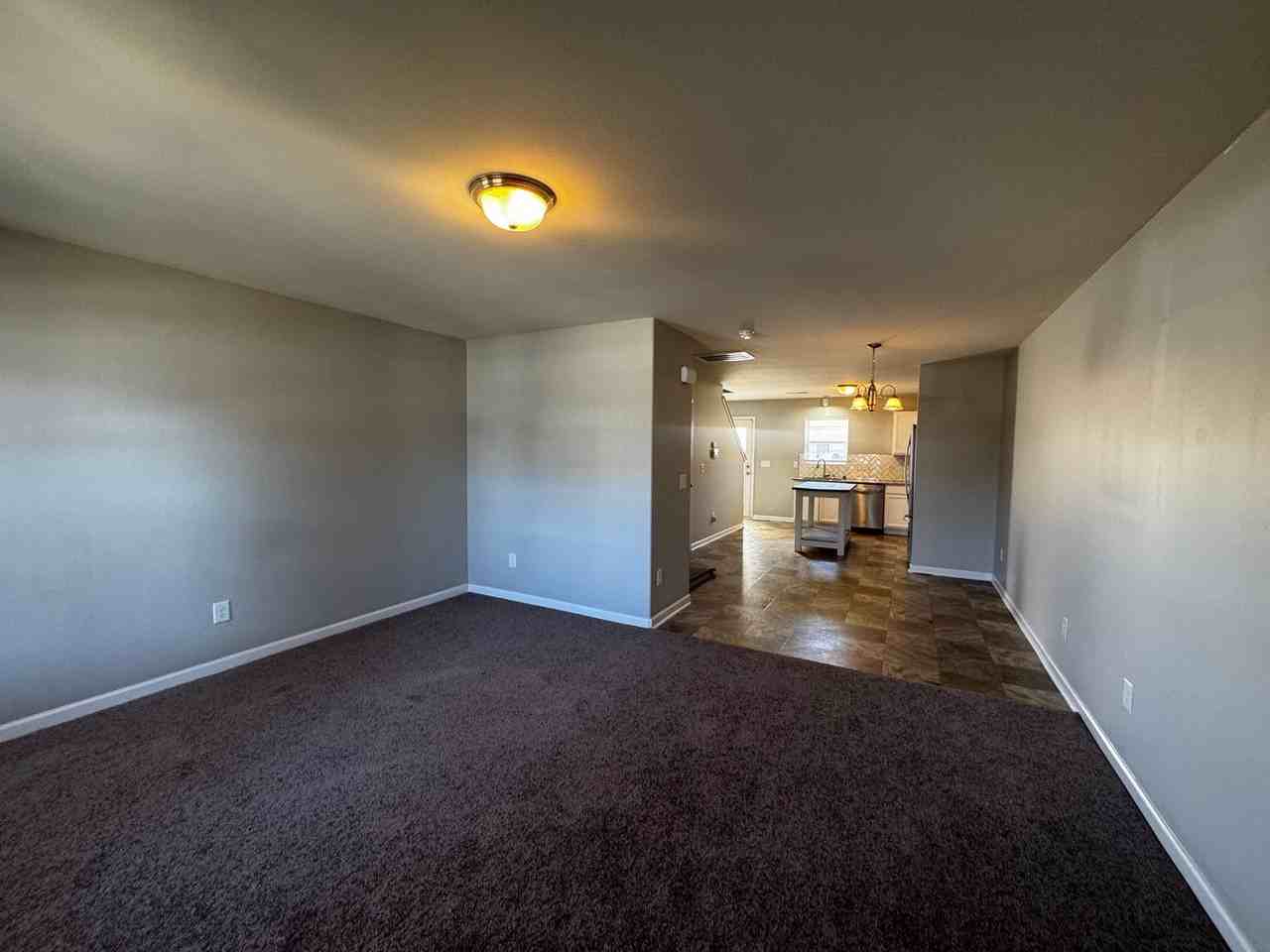 3921 Village Park Ct - Photo 4 of 12