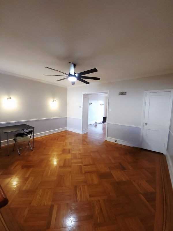 1439 E Howell St - Photo 7 of 35