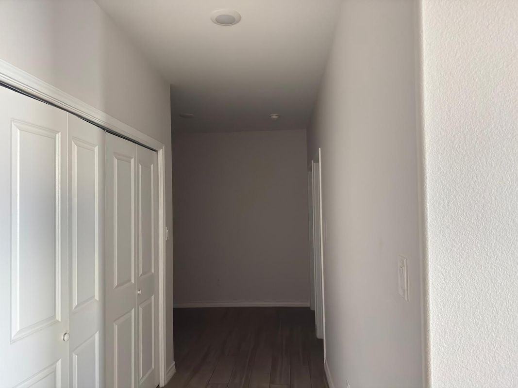 6002 Amir Dr - Photo 5 of 19