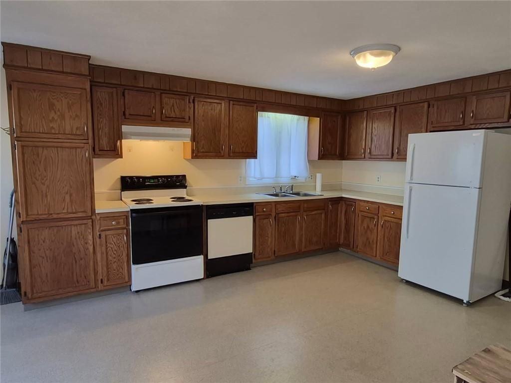 130 Bliss St - Photo 7 of 21