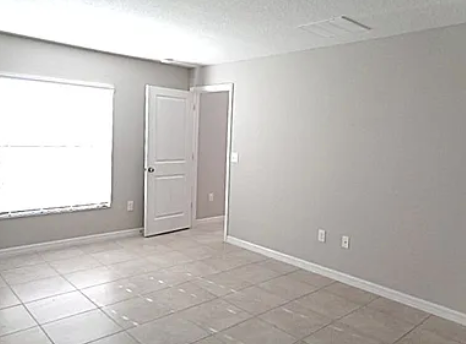 437 Dunaway Dr - Photo 6 of 11