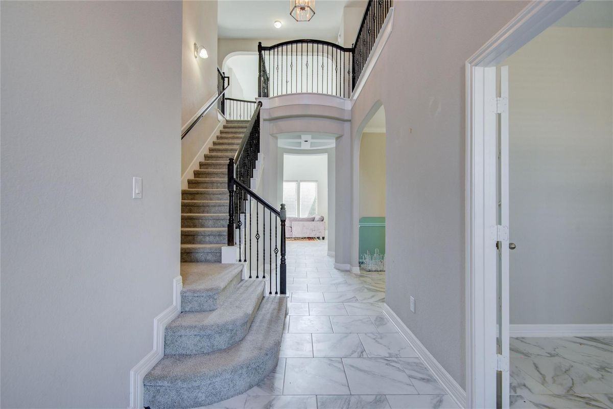 23527 San Ricci Ct - Photo 5 of 30