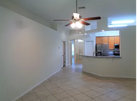 3704 Lockridge Dr - Photo 7 of 16