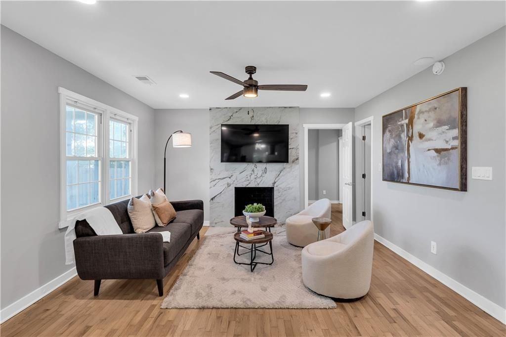 3910 Clairmont Rd - Photo 3 of 16