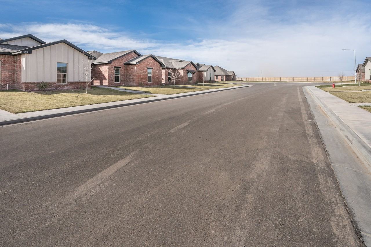 9933 Digby Ln - Photo 5 of 20