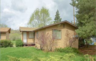 featured image of 1814 Sargent Ave