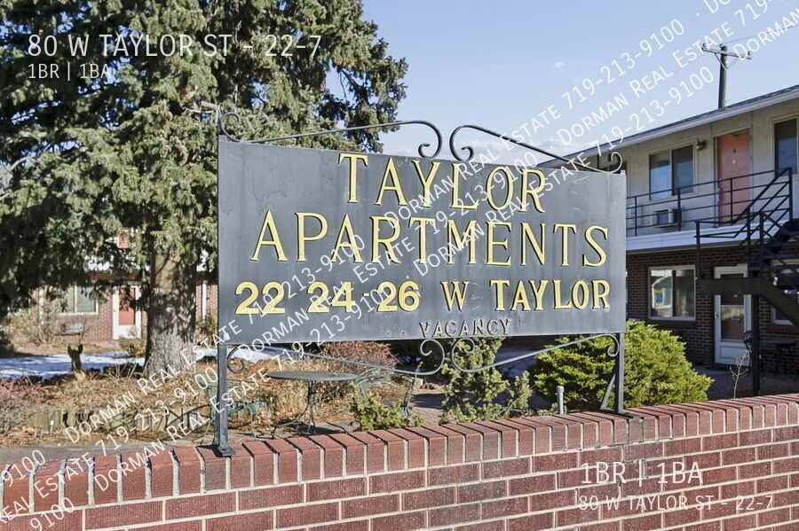 Taylor St Apartment - Photo 2 of 15