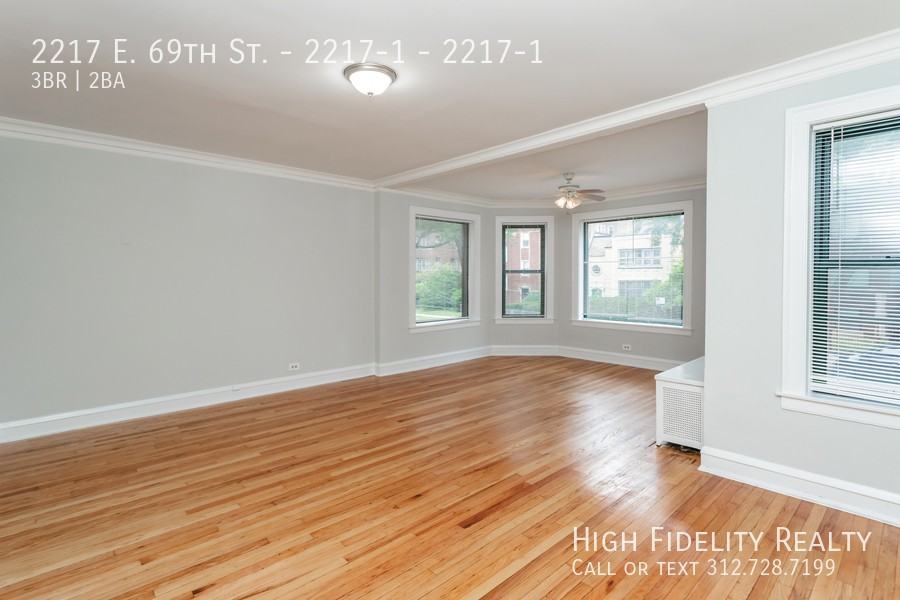 2217 E 69th St #2217-1 - Photo 3 of 11