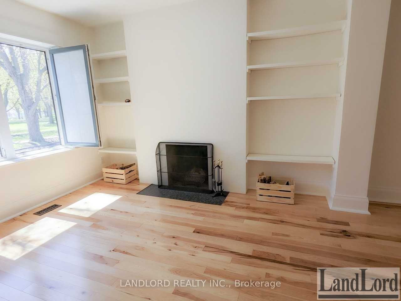 142 Felstead Ave - Photo 4 of 26